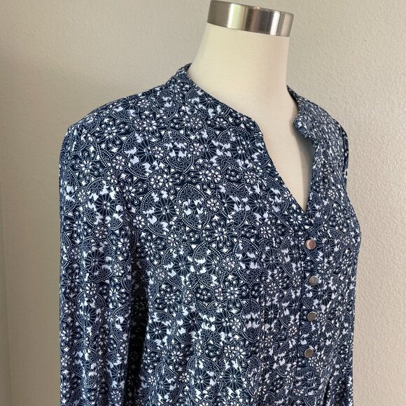 Westport Womens Plus 1X Floral Roll Tab Sleeve Tunic Top Stretch Shirt V Neck - Picture 2 of 11